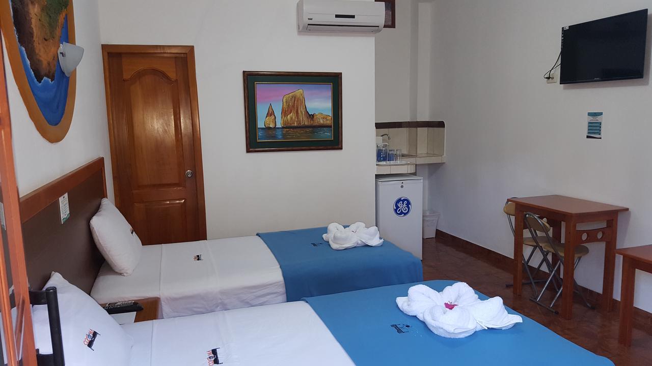 Hotel Coloma Galapagos Пуэрто-Айора Экстерьер фото