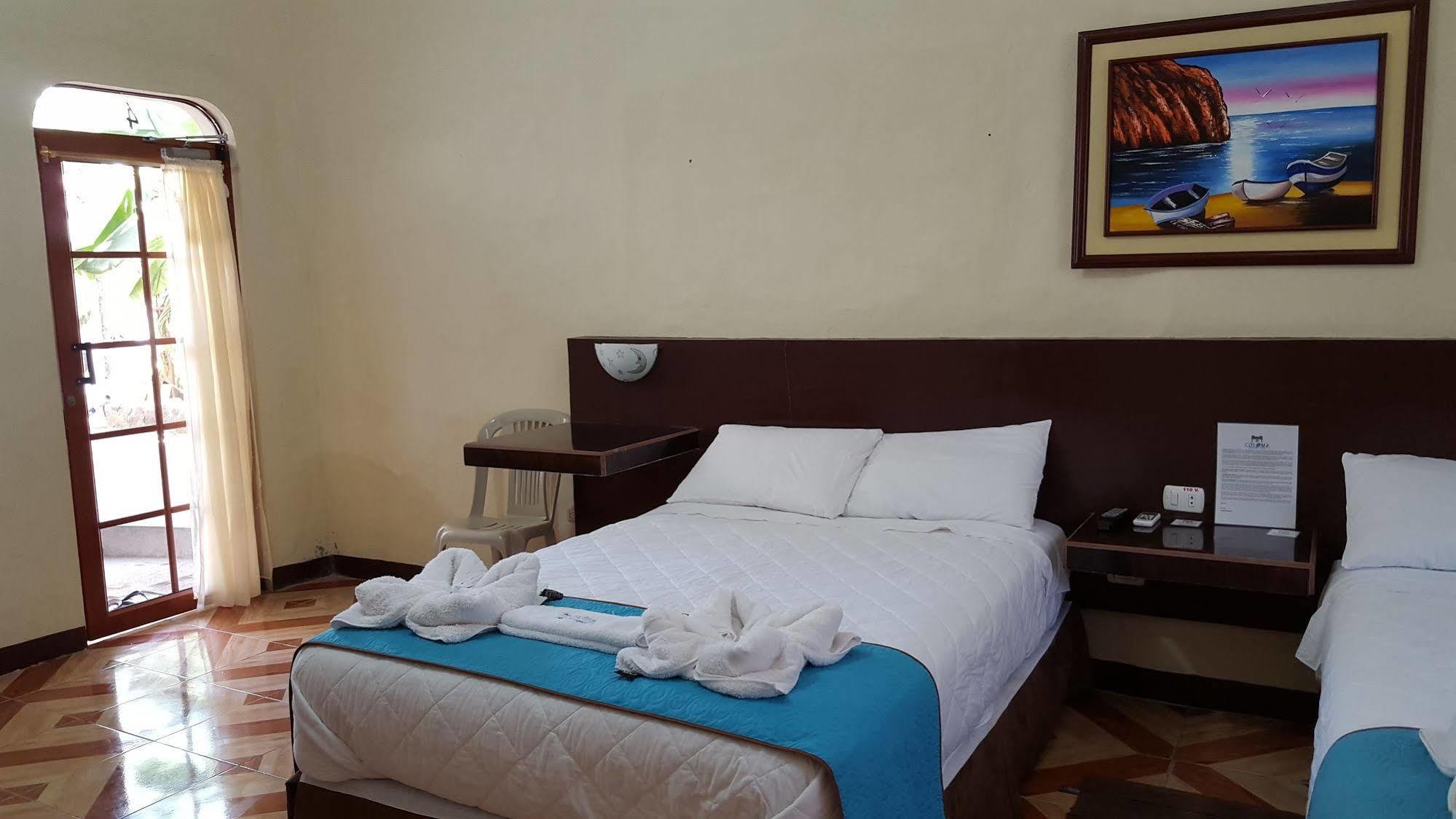 Hotel Coloma Galapagos Пуэрто-Айора Экстерьер фото